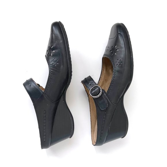 White Mountain dark navy leather mules, size 8 US - Picture 6 of 13